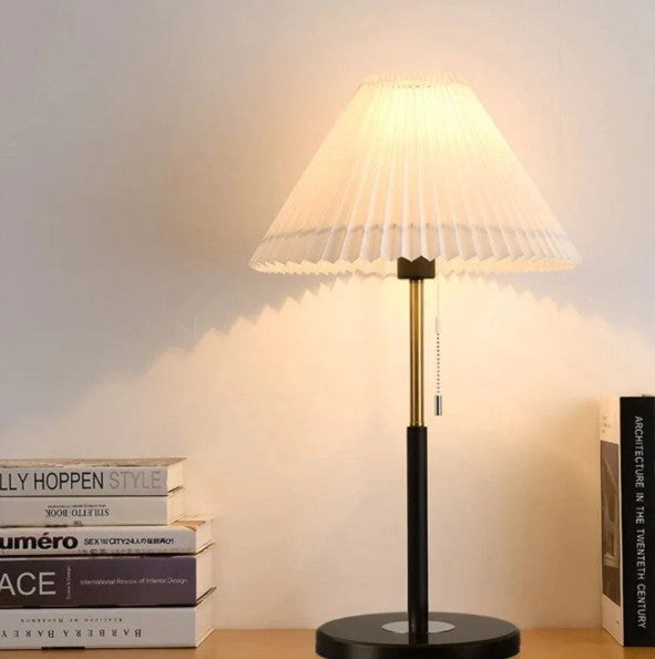 Lampadaire Design — Abat-jour plissé