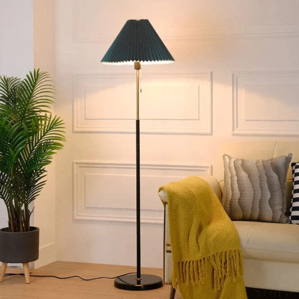 Lampadaire Design — Abat-jour plissé