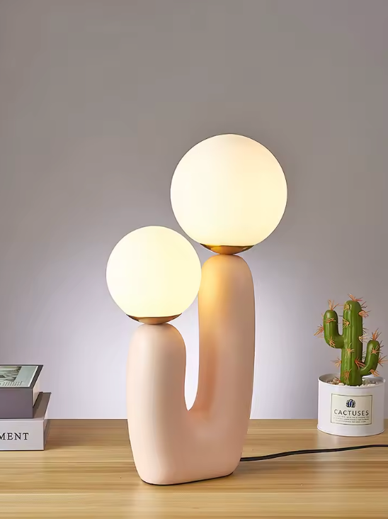 Chic cactus lamp