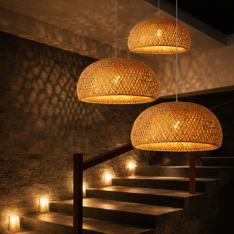 Suspension Lanterne en Bambou & Rotin – Bohème Naturel, Lumière Douce