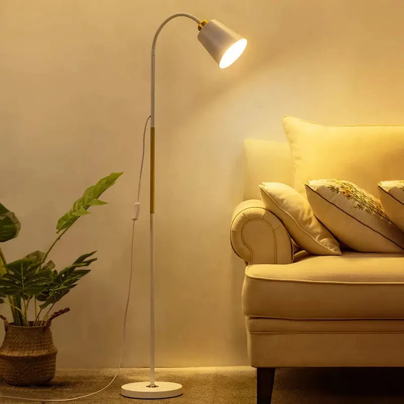 Lampadaire Courbé Moderne