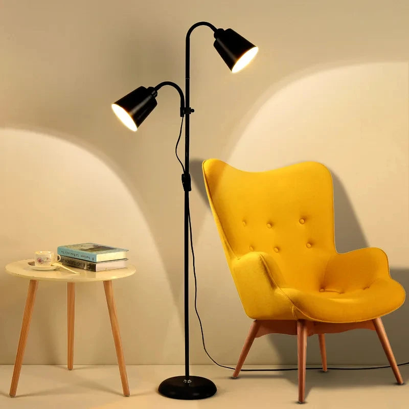Lampadaire Double Tête Élégant